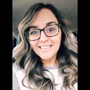 Meet your Posher, Megan